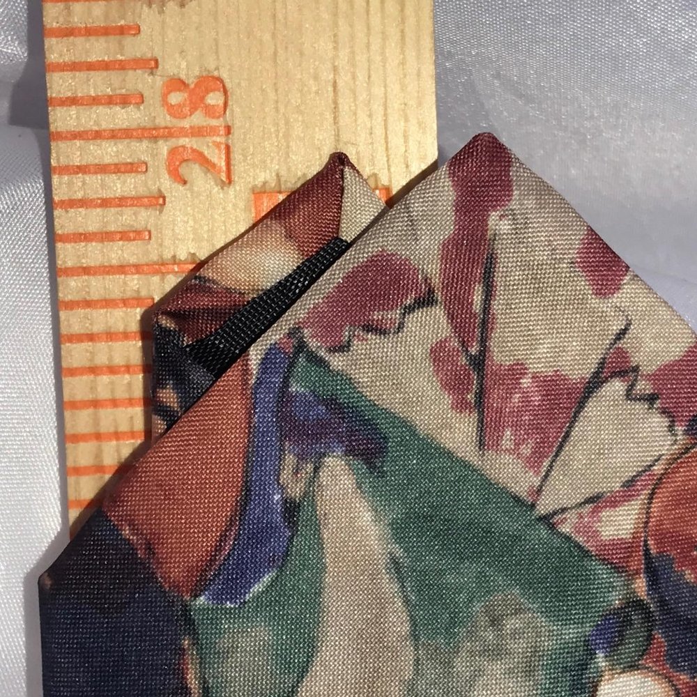 ITALIAN ALL SILK HAND MADE FLORAL TIE - Picture 5 of 5